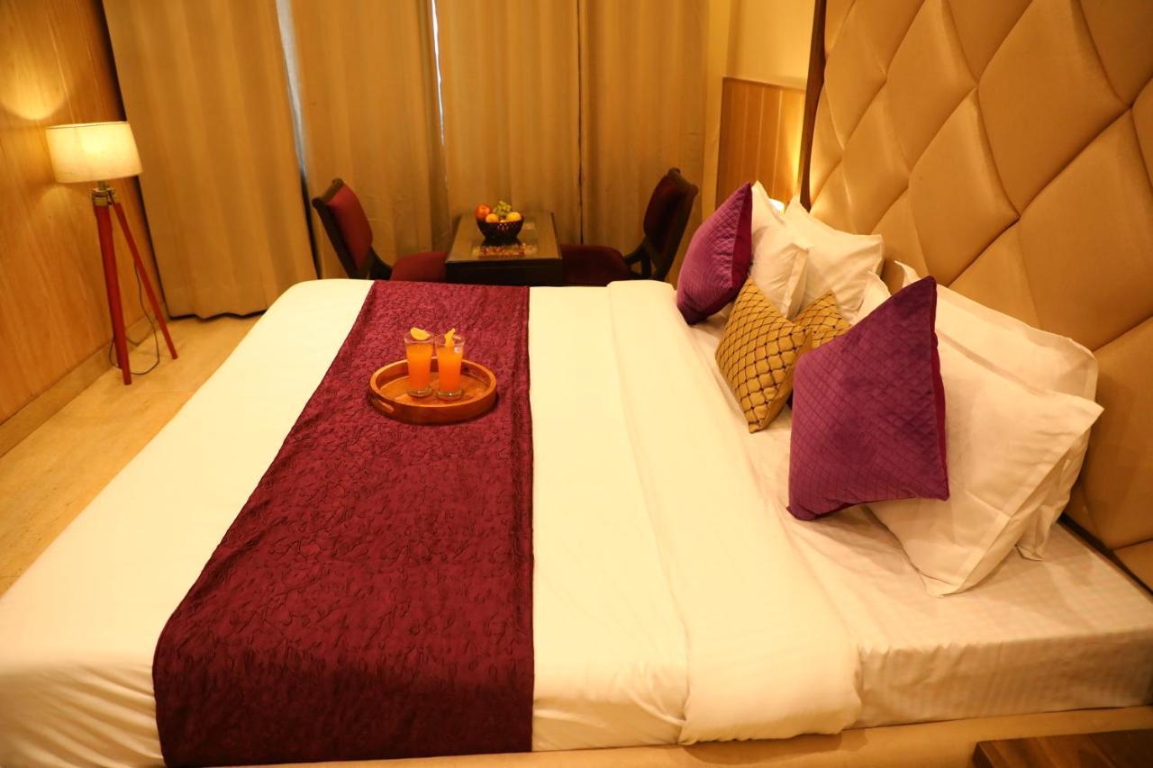 Perfectstayz Premium @Harkipauri Road Haridwār Eksteriør billede